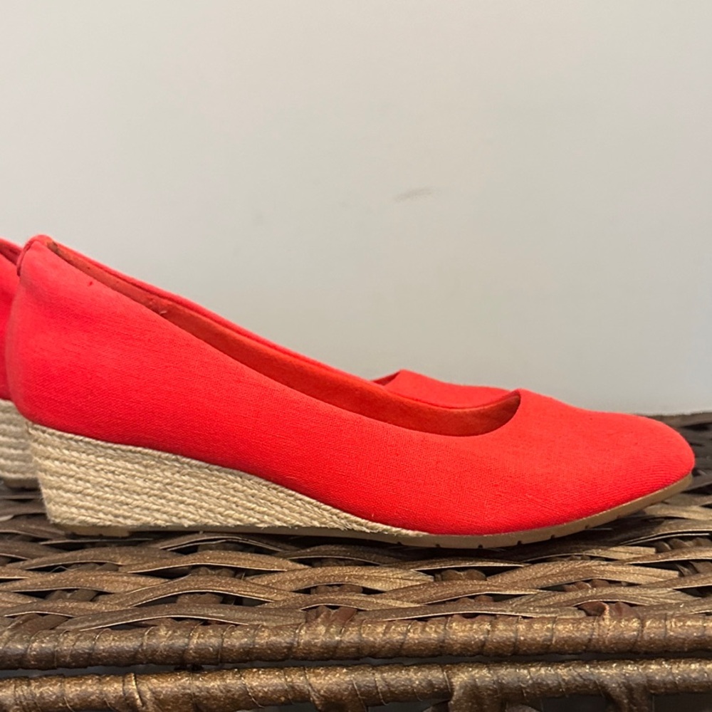 Clarks Bright Red Espadrille Flats